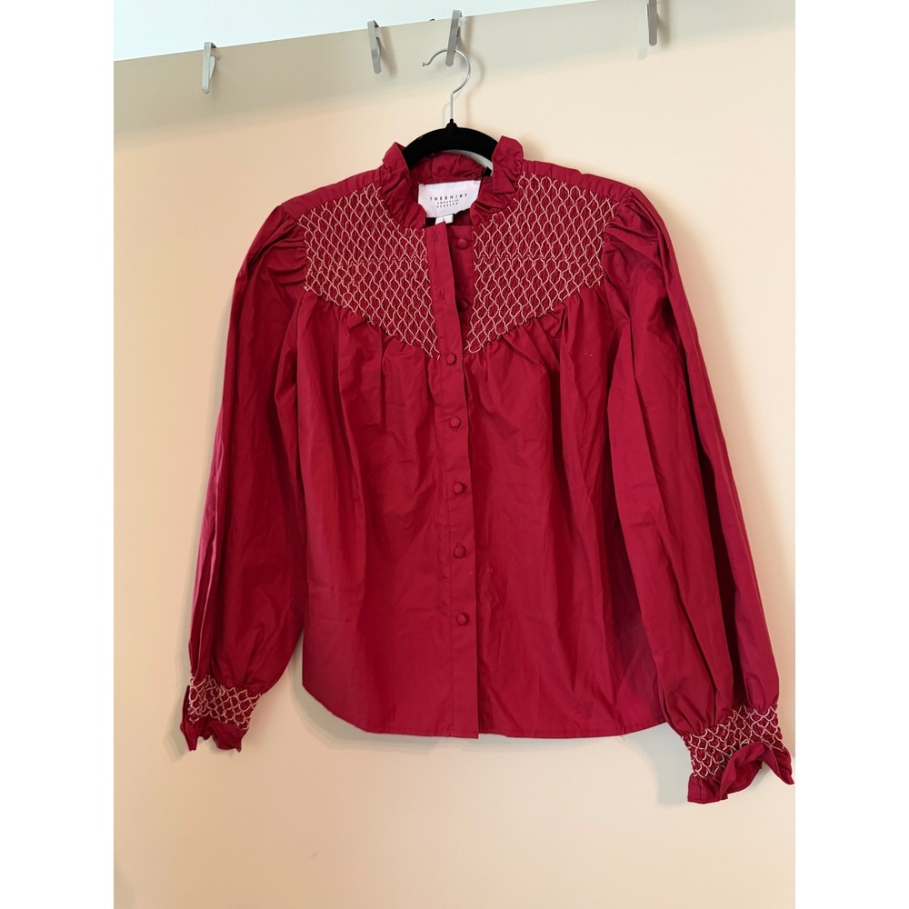 The Shirt Rochelle Behrens Red Smocked Ruffle Neck Cotton Blouse Small NWT